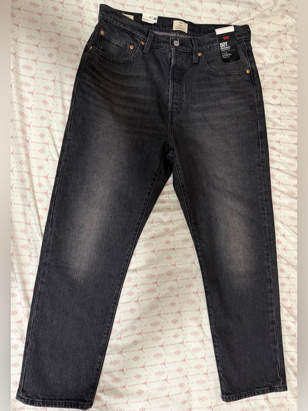 Levi's 501 Women’s Cropped Jeans in Black Wash NWT 31/28